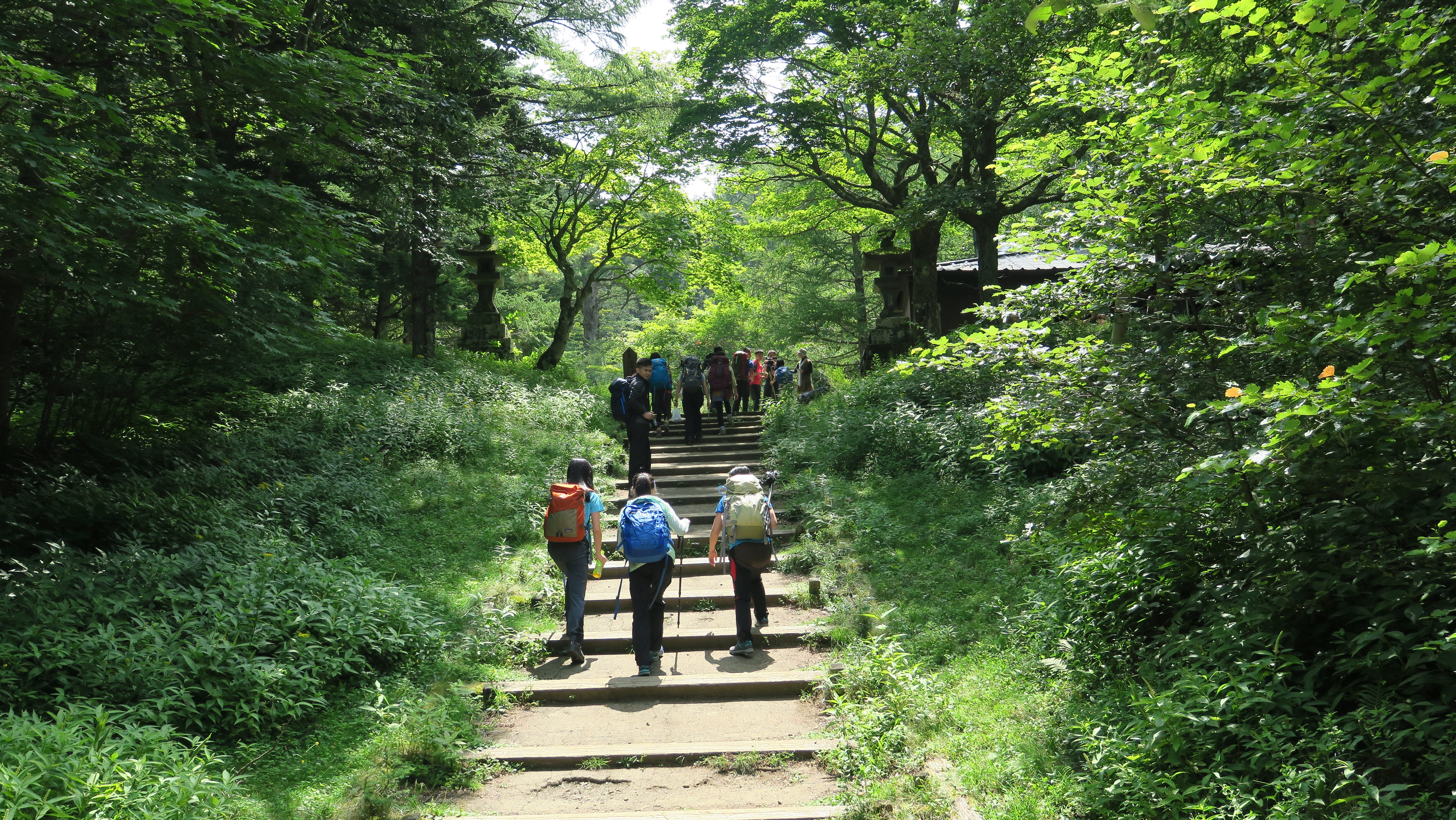 How to Climb Mount Fuji
