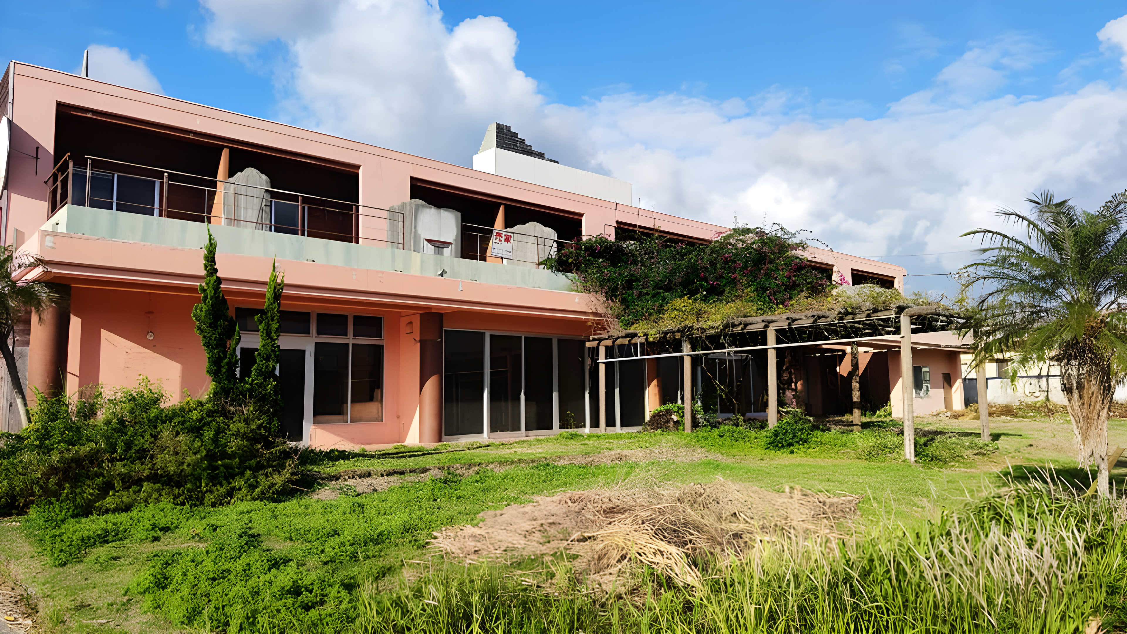 Circling Japan’s Subtropical Paradise by Bicycle